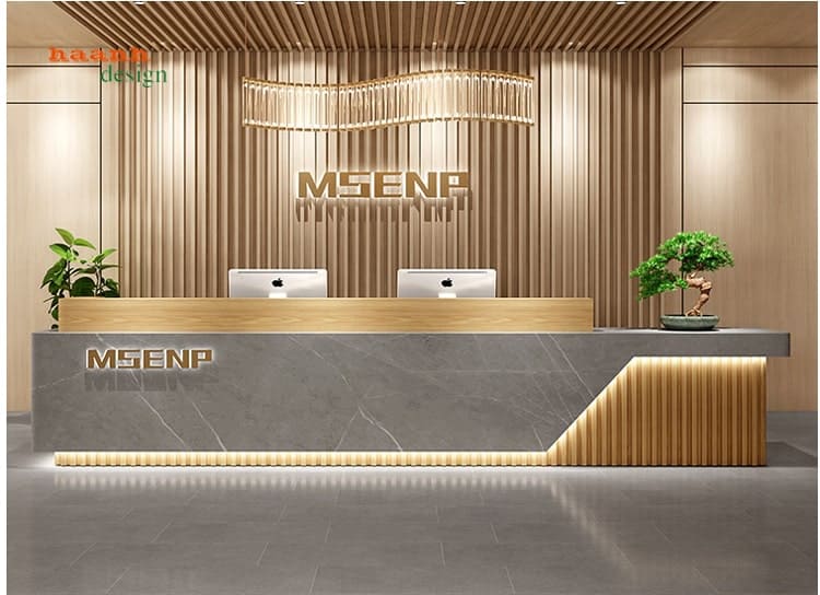 Quầy lễ tân tại khách sạn