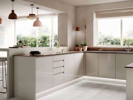 Phòng bếp cao cấp với không gian nội thất thiết kế tủ bếp đẹp, toát lên sự sang trọng