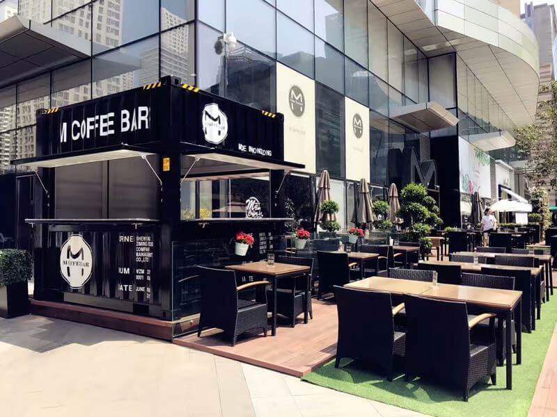 Thiết kế đơn sắc đơn giản của tiệm cà phê container M Coffee Bar tại Hồng Kông