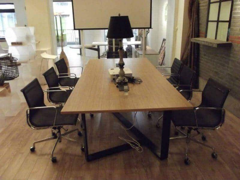 Mẫu bàn họp hình chữ nhật đẹp, cao cấp và hiện đại
