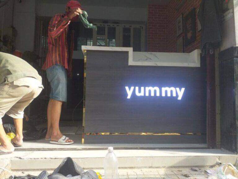 Thi công, lắp đặt quầy bar cho khách hàng