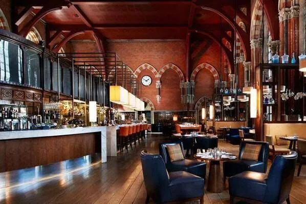 Quầy thu ngân gỗ đẹp giá thành thấp