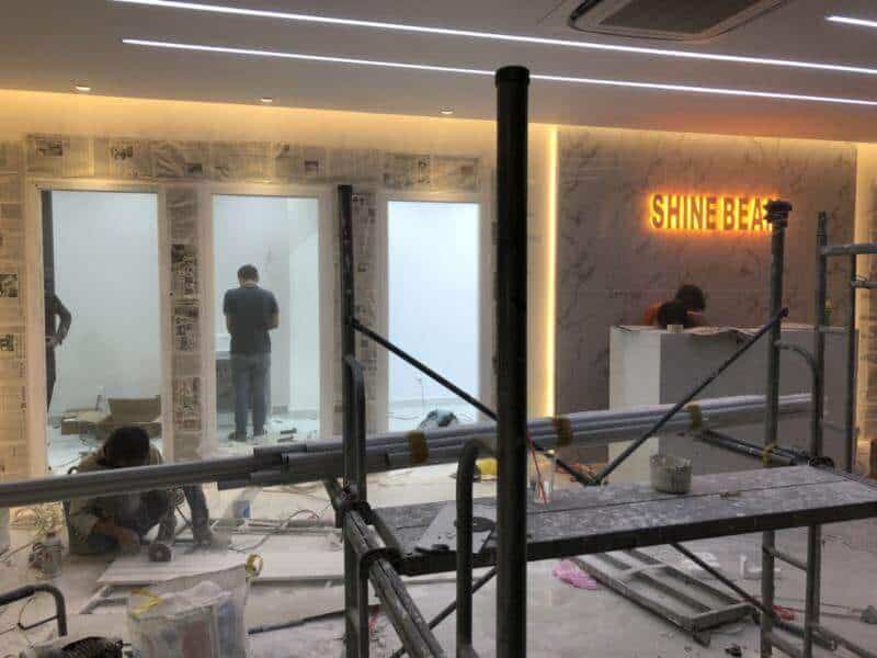 thi công nội thất phòng khám thẩm mỹ viện shine Beam
