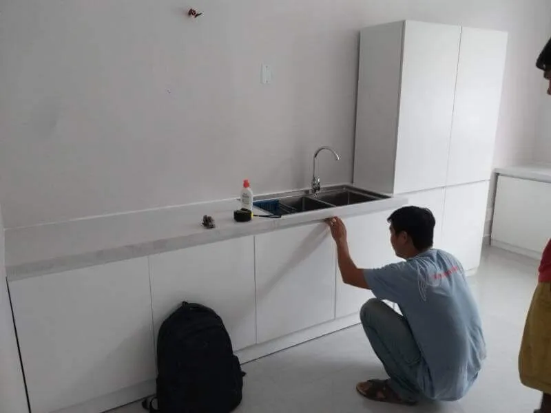 thi công hệ quầy lavobo tiêu chuẩn cho phòng thanh trùng