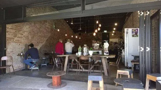 Chuyên thi công thiết kế quán cà phê