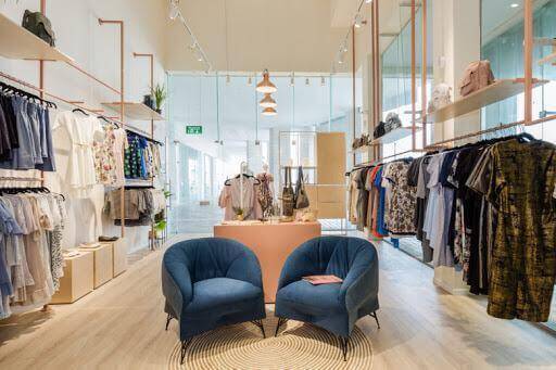 Thiết kế nội thất dành cho shop thời trang nữ