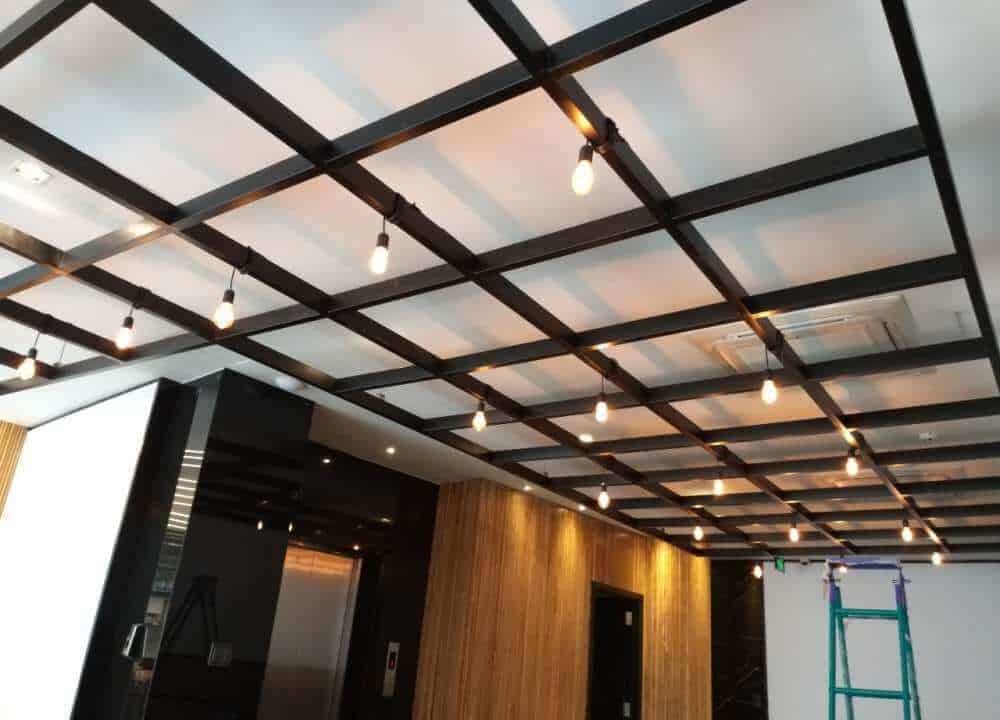 làm đèn trần quán bar