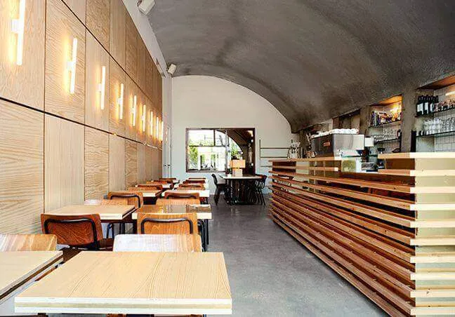 Quầy thu ngân gỗ đẹp giá thành thấp