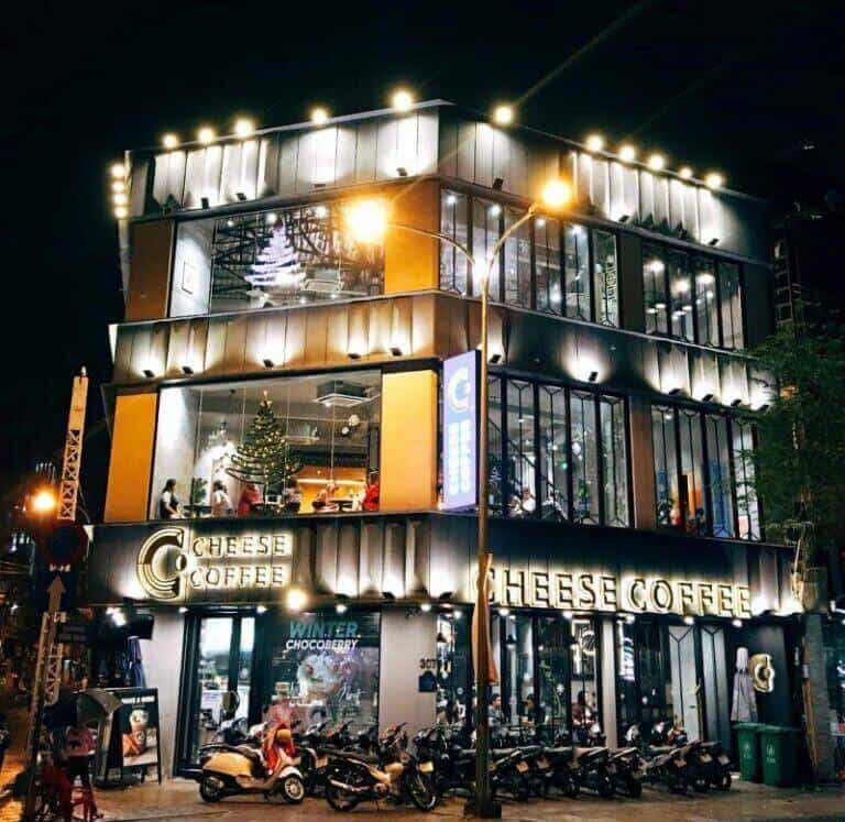 Mặt tiền quán cafe đẹp quận 5