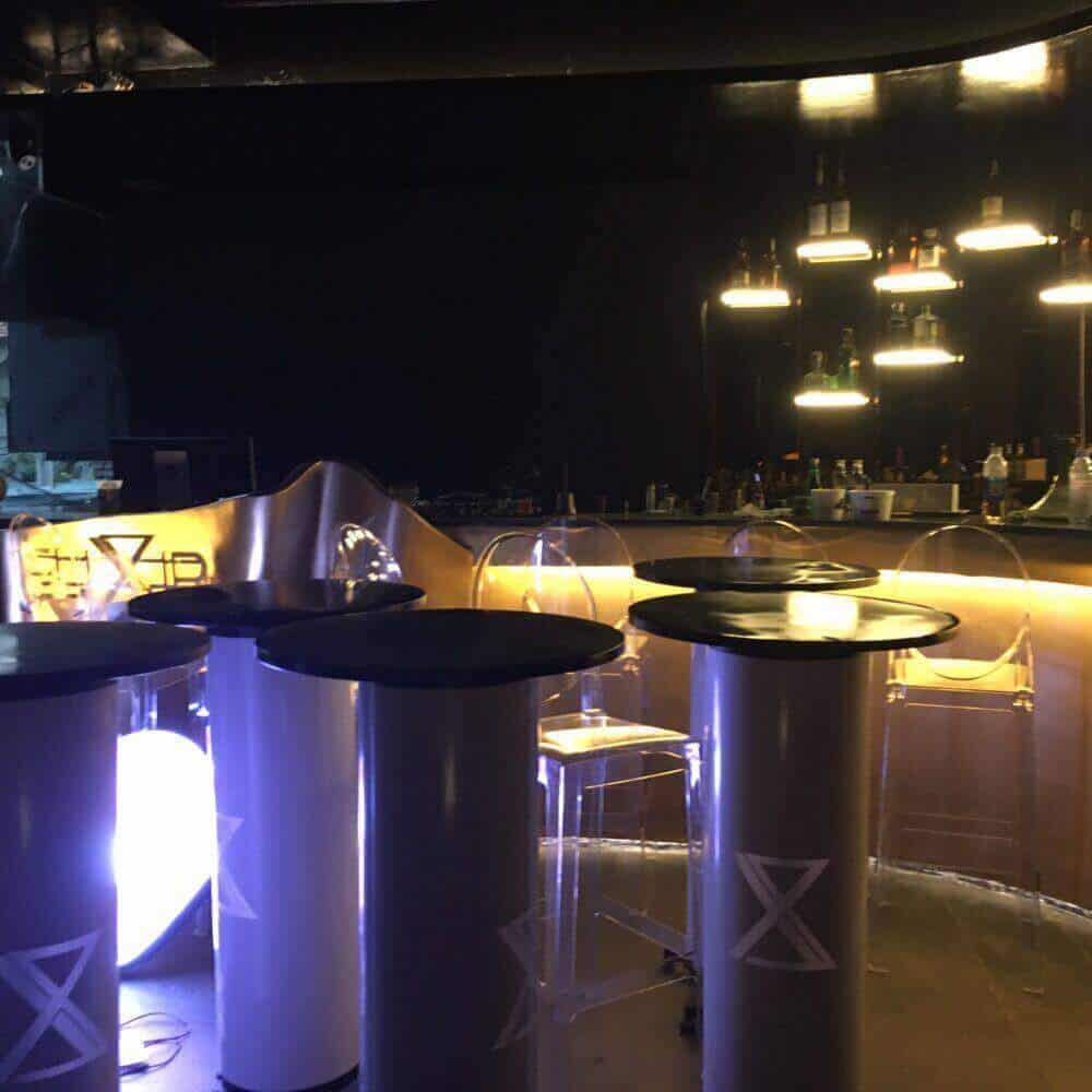 Thi công quán bar