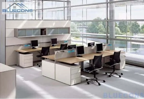 Mẫu thiết kế văn phòng làm việc hiện đại với nội thất được bố trí tạo nên không làm việc thoải mái và thuận lợi