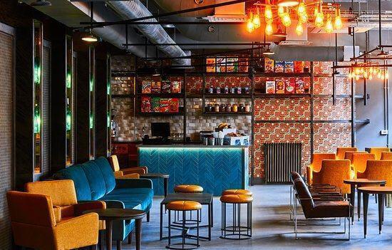Thi công quầy bar quán cafe