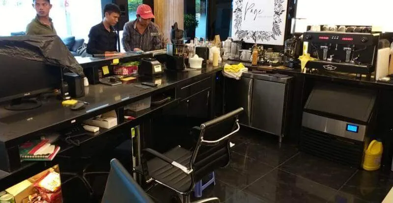Thi công quầy bar quán cafe
