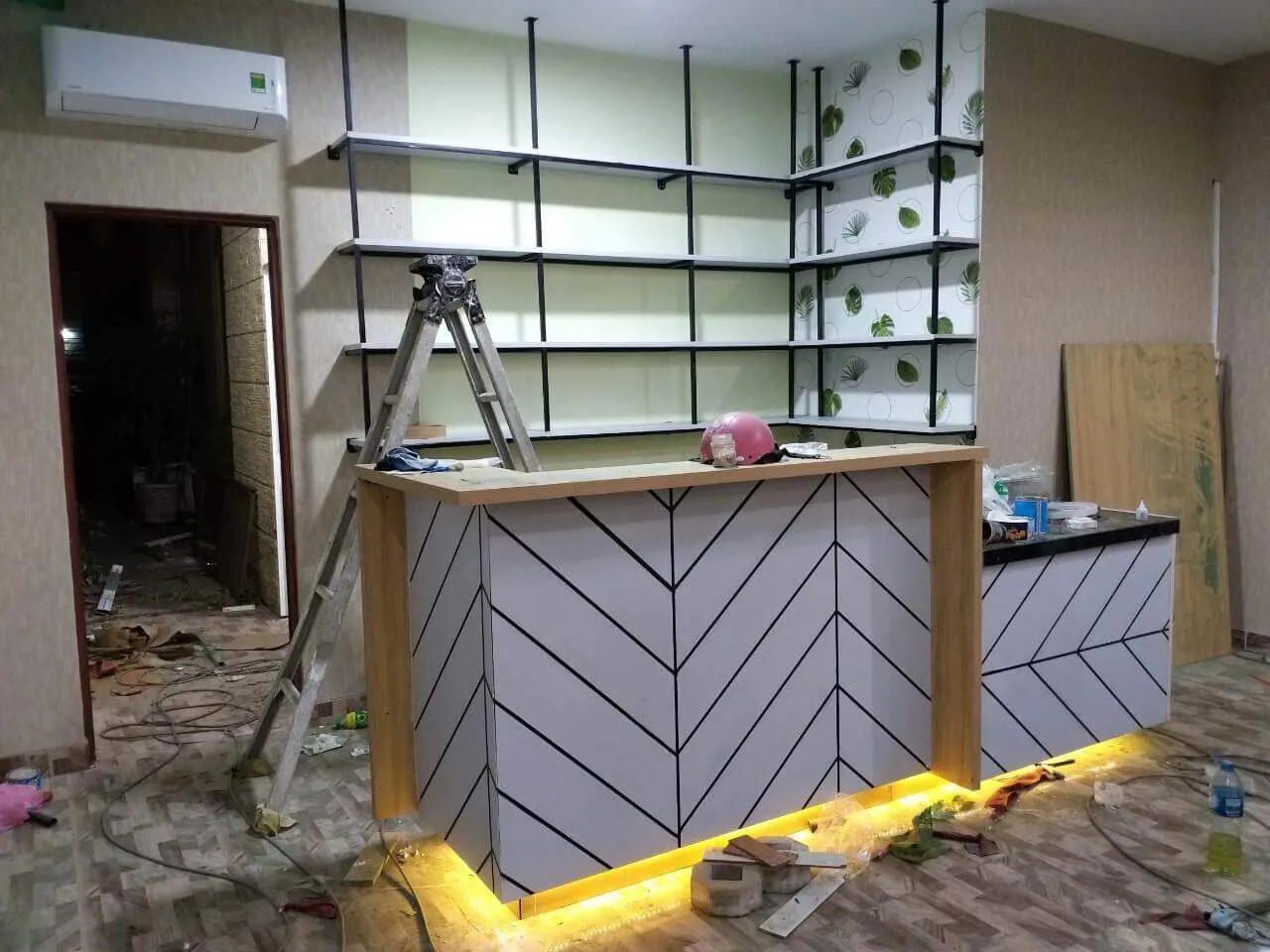 Một góc nhìn quầy pha chế cafe