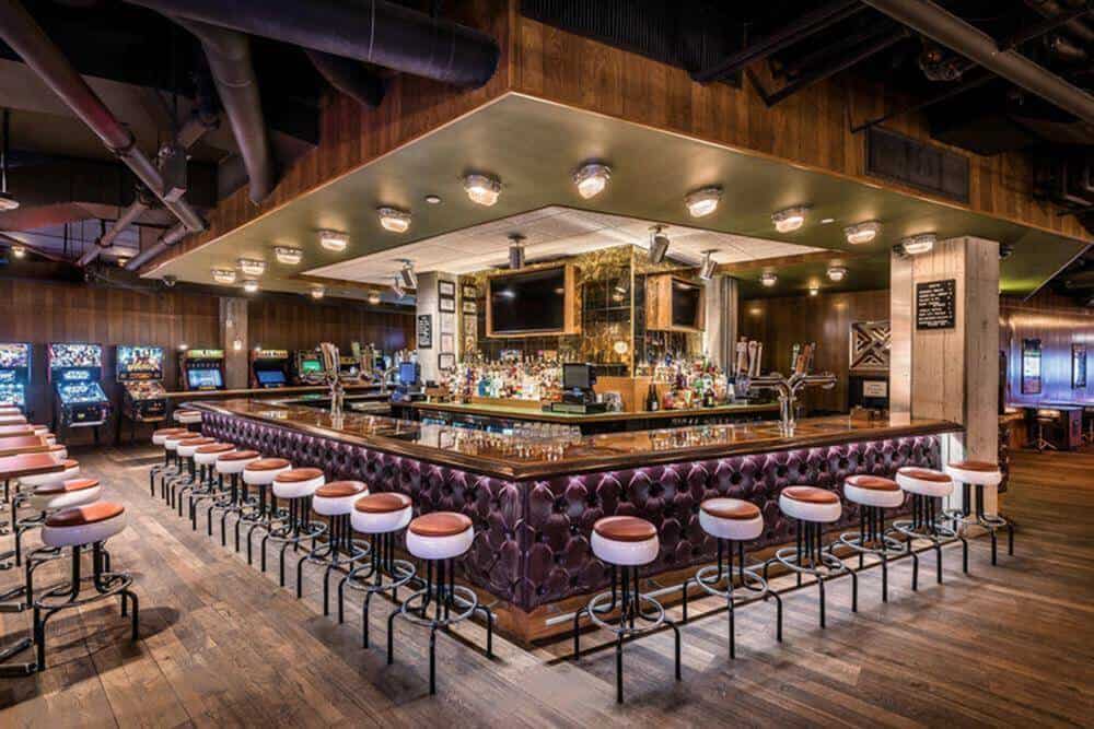 Mẫu quầy bar hiện đại 13