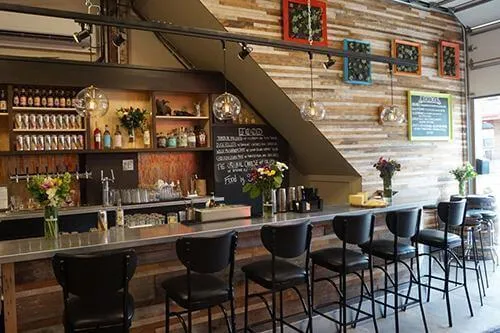 Thiết kế quán cafe phong cách vintage