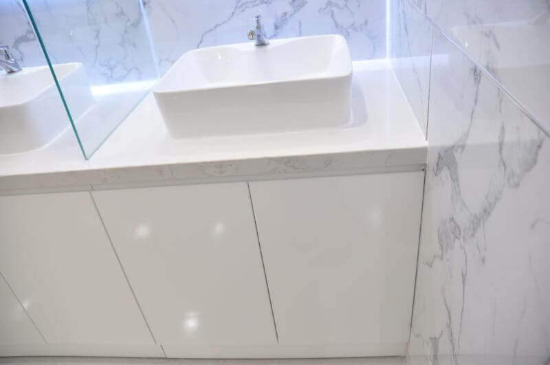thiết kế quầy lavabo spa