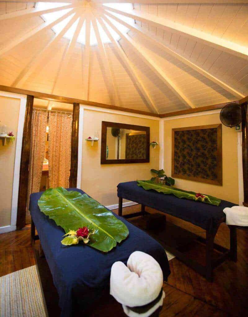 phong cách thiết kế spa cổ điển, sang trọng