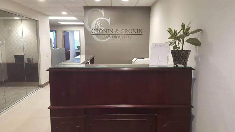 Quầy lễ tân vân đá chất lượng cao