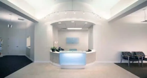 Quầy thu ngân gỗ đẹp giá thành thấp