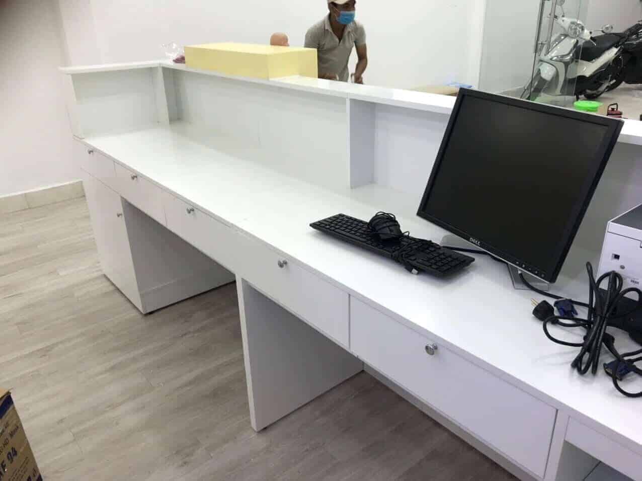Mẫu quầy lễ tân khách sạn đạt tiêu chuẩn