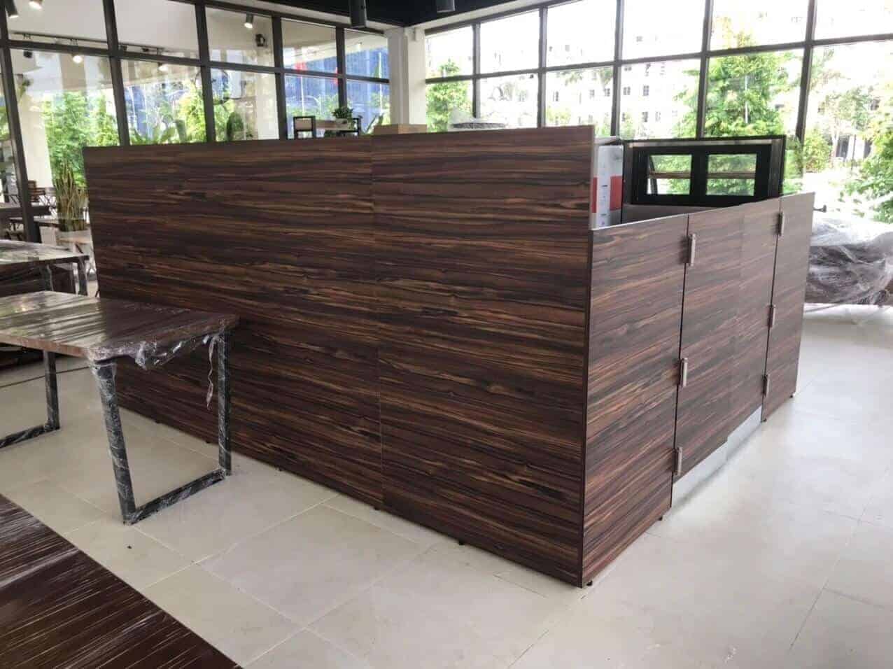 Đóng quầy bar pha chế tại xưởng 