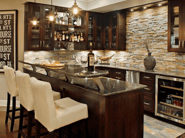 Quầy Bar chung cư pha trộn nét đẹp cổ điển và hiện đại