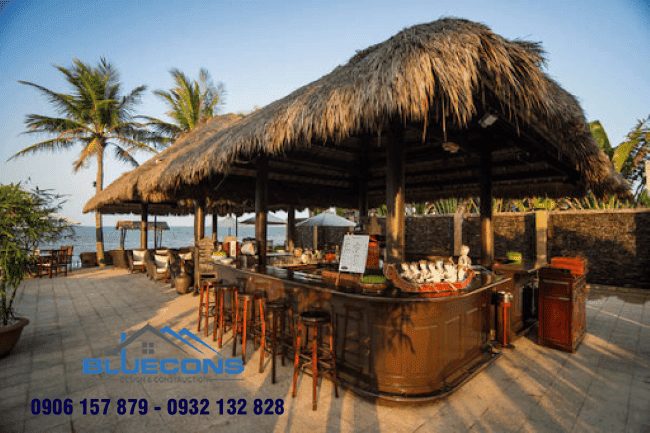 Quầy bar ngoài trời đẹp 7 Tủ trưng bày đồ cổ cho phòng khách ấn tượng