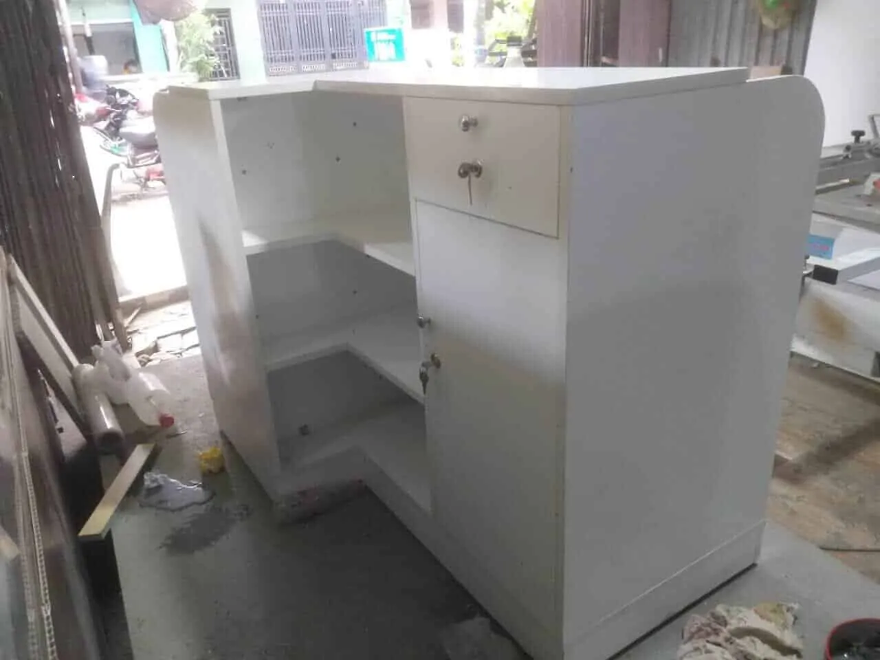 #35 Quầy kệ siêu thị mini giá rẻ 5 Quầy pha chế giá rẻ