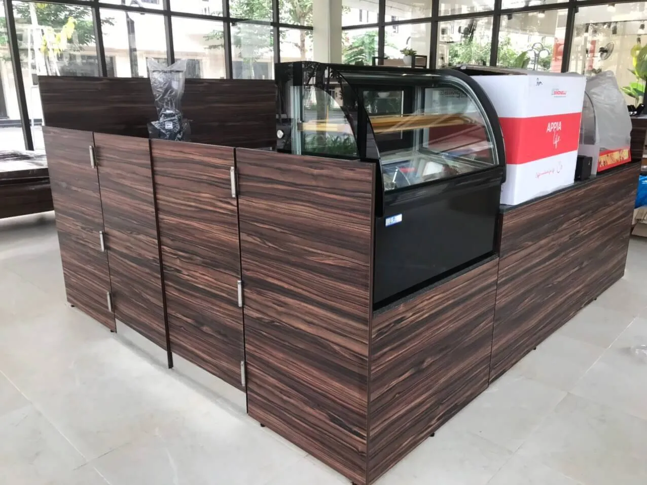 Quầy bar pha chế gỗ công nghiệp mdf chống ẩm và hdf chống nước 11 Quầy bar pha chế gỗ công nghiệp mdf chống ẩm và hdf chống nước