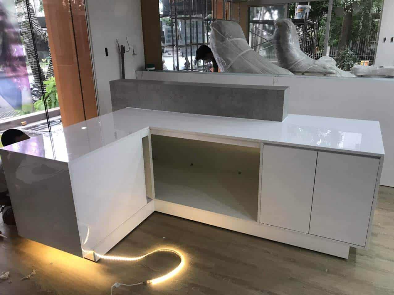 Mẫu quầy lễ tân khách sạn đạt tiêu chuẩn