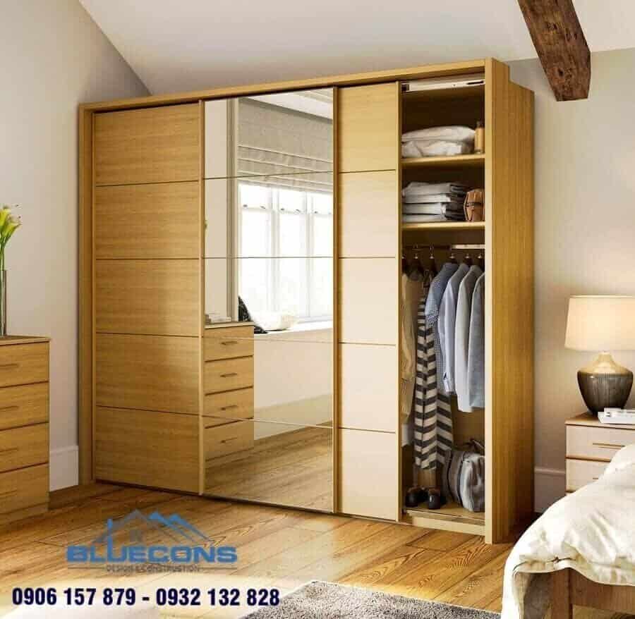 Mẫu tủ quần áo đóng theo yêu cầu có tích hợp gương