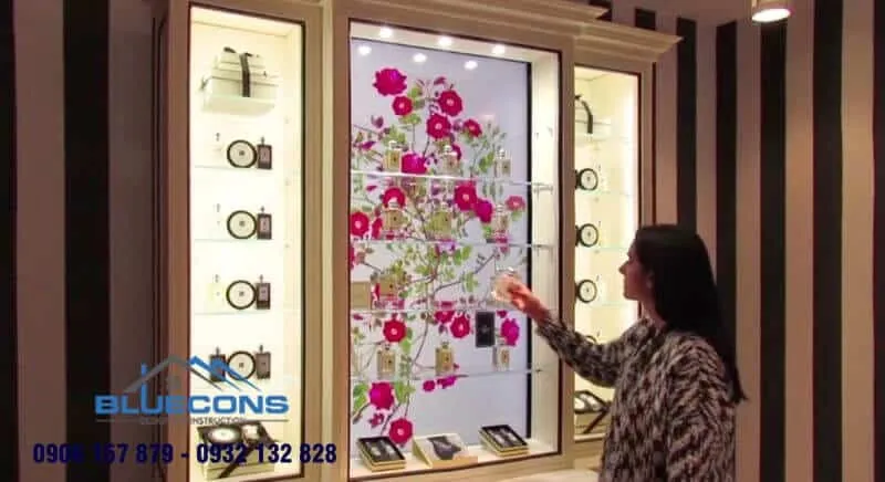 Tủ kính trưng bày treo tường 5 Thiết kế phòng chung cư đẹp
