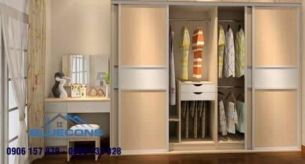Sự phối hợp ăn ý giữa tủ 4 buồng và bàn trang điểm sẽ giúp căn phòng trở nên tinh tế