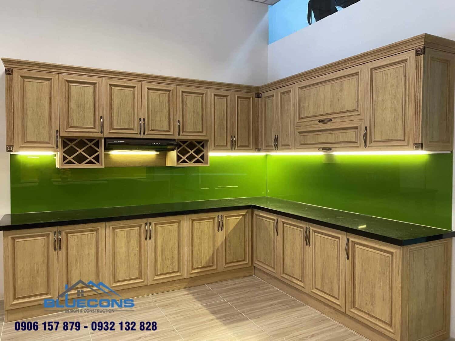 Tủ bếp treo tường tiết kiệm không gian bếp tối ưu