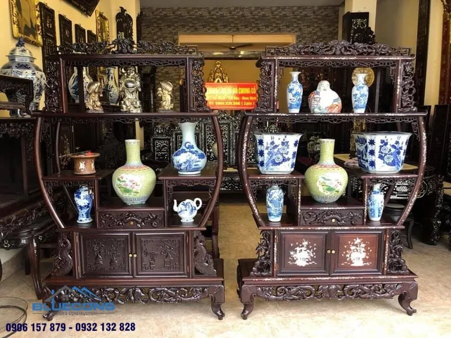 Tủ trưng bày đồ cổ cho phòng khách ấn tượng 7 Tủ trưng bày đồ cổ cho phòng khách ấn tượng