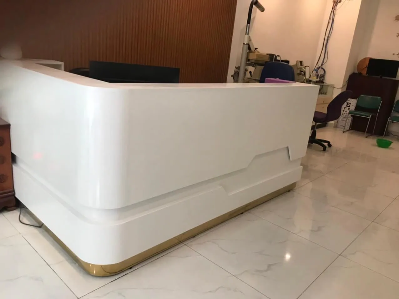 Mẫu quầy lễ tân khách sạn đạt tiêu chuẩn