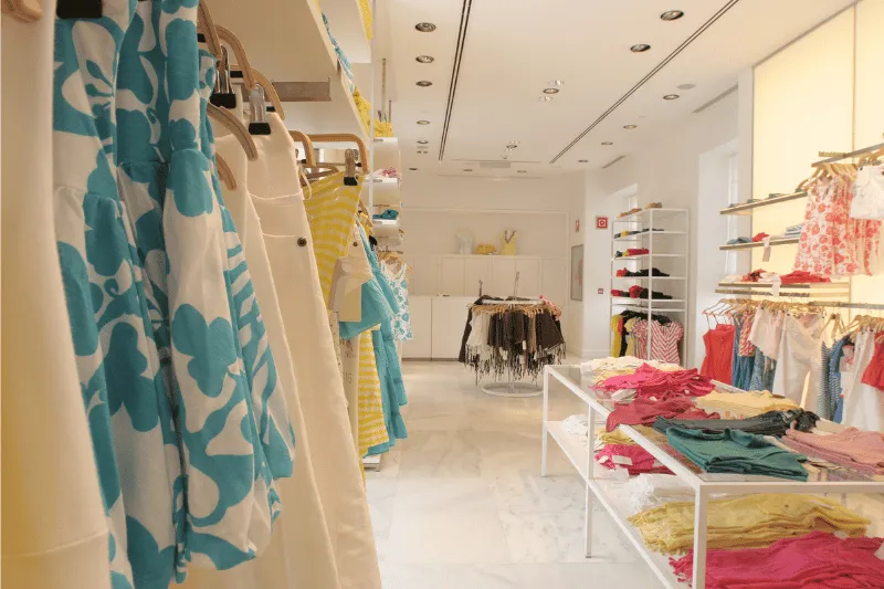 Mẫu Thiết Kế Shop Thời Trang 3 Mẫu Thiết Kế Shop Thời Trang