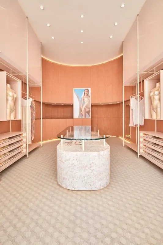 Cách trang trí shop thời trang 7 Cách trang trí shop thời trang