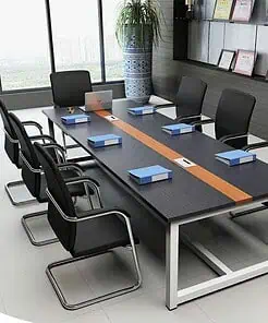 Mẫu bàn hộp chân U BH011