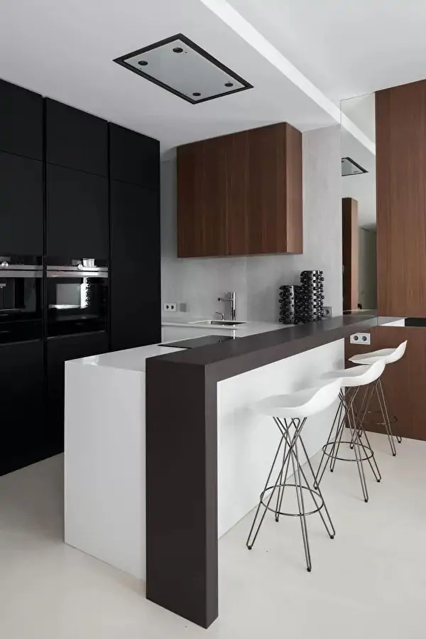 Quầy Bar Gia Đình 15 Tủ trưng bày đồ cổ cho phòng khách ấn tượng