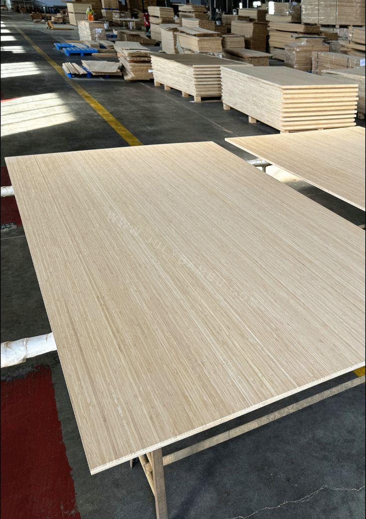 Bluecons thi công plywood uy tín (3) Bluecons thi công plywood uy tín (3)