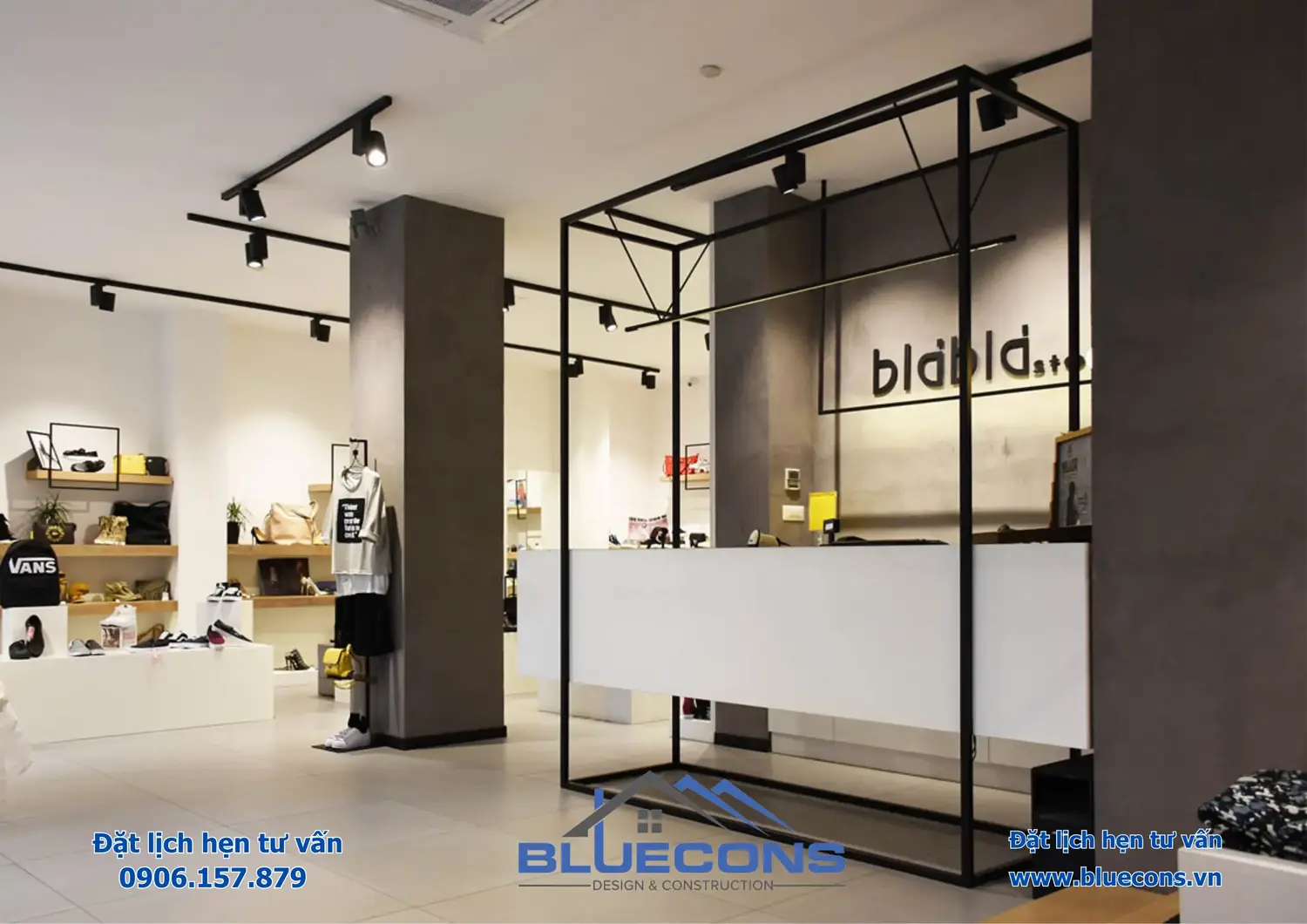Design shop quần áo, khám phá những phong cách shop thời trang thịnh hành 2024 3 Design shop quần áo, khám phá những phong cách shop thời trang thịnh hành 2024