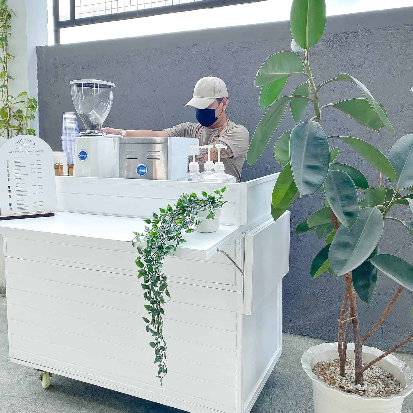 Dong xe cafe 1