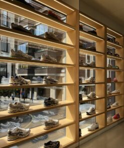 Kệ trưng bày giày dép (1)