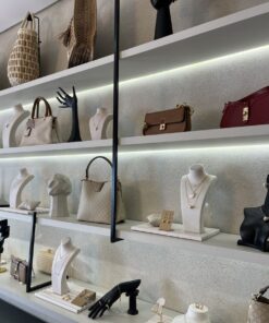 Kệ trưng bày phụ kiện (4)