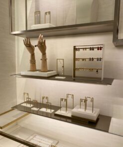 Kệ trưng bày phụ kiện (5)