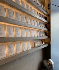 Kệ trưng bày sản phẩm (1)