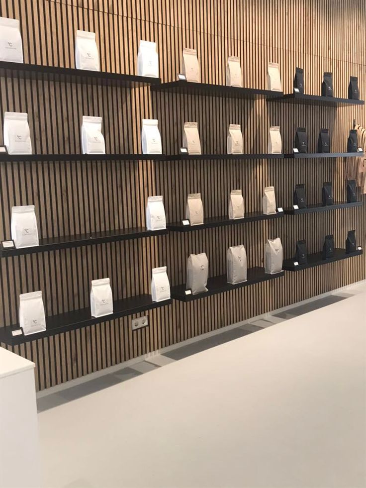 Kệ trưng bày sản phẩm (3) Kệ trưng bày sản phẩm (3)