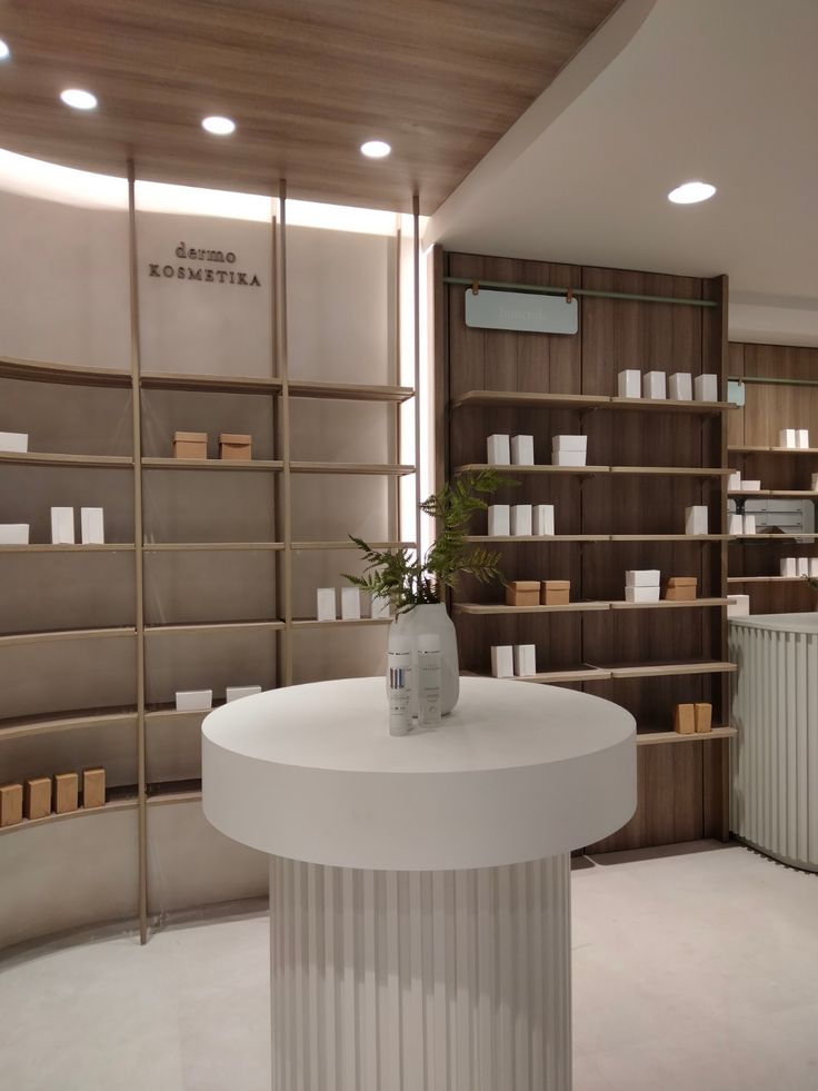 Kệ trưng bày showroom (1) Kệ trưng bày showroom (1)